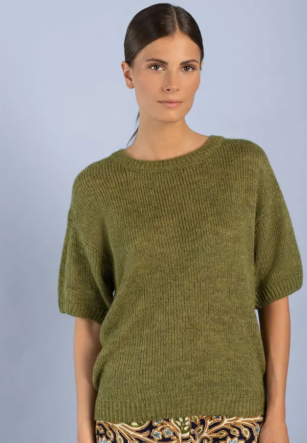 More & More Kurzarm-Pullover, soft moss green