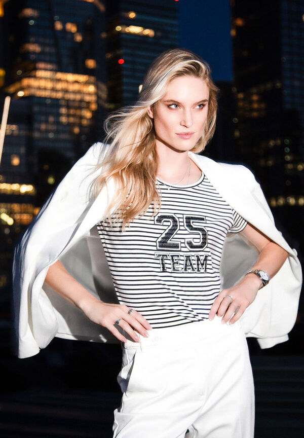 Streifenshirt mit Glitzer-Schriftzug günstig online kaufen